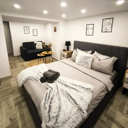 Apartment колеви хаус